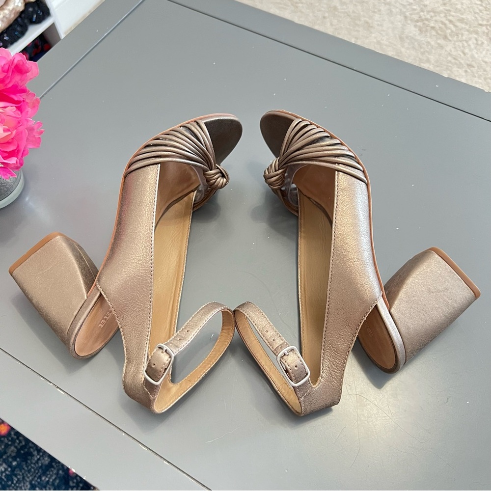 Bernardo Metallic Gold Tan Brazilian Leather Nadia Sandal Heels - Picture 10 of 13